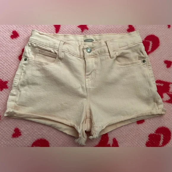 🛑 DONATED 🛑 Old Navy Women's Light Pink Shorts Size 2 💕 - Picture 2 of 7